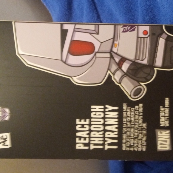 Megatron DZNR transformer toy - Picture 3 of 4